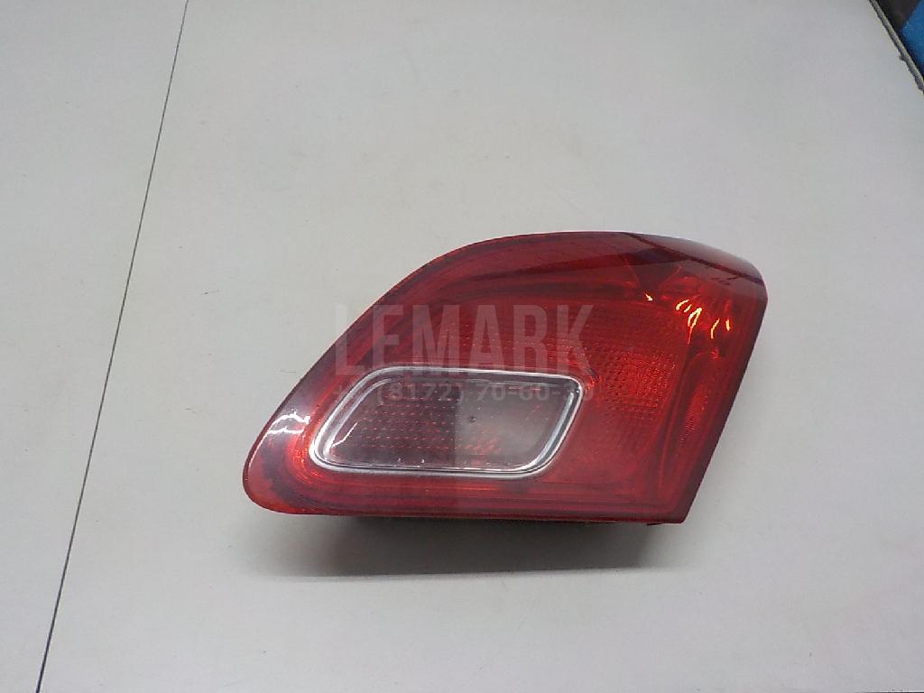 Фонарь задний внутренний правый 1222268 GM