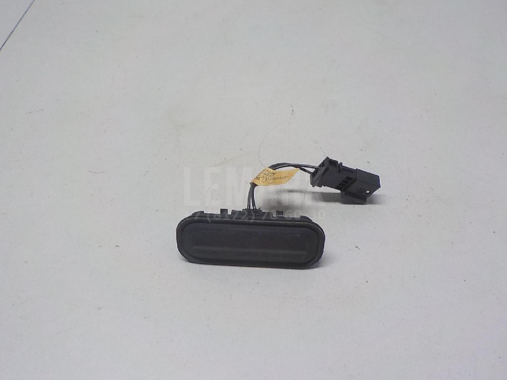 Кнопка открывания багажника 1240349 GM