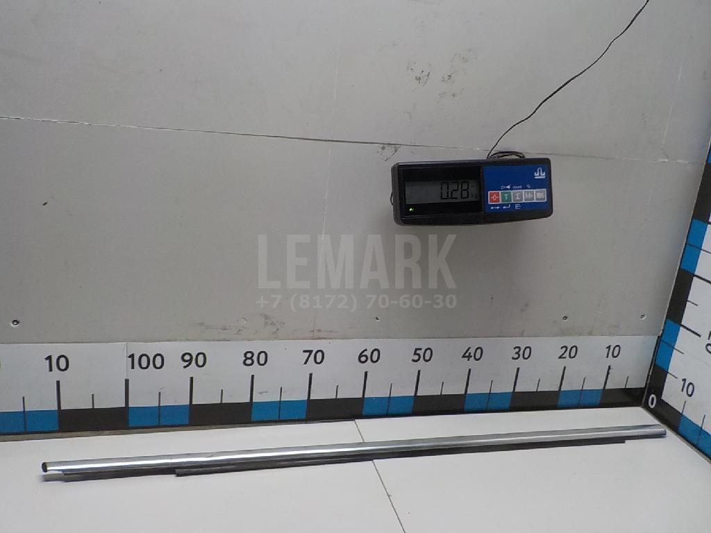 Накладка стекла переднего правого 5N0837476E3Q7 VAG