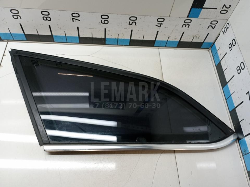 Стекло кузовное глухое левое 1787074 Ford