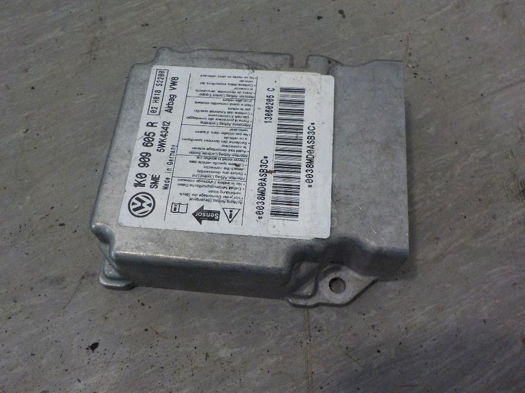 Блок управления AIR BAG 1K0909605R VAG