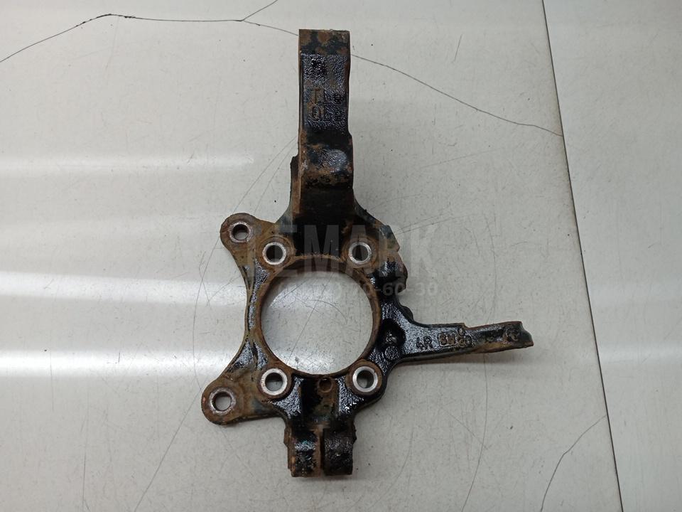 Кулак поворотный передний правый 51716D7100 Hyundai-Kia