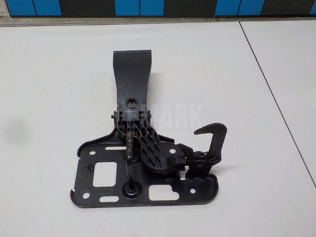 Крючок капота для  BMW 7-serie F01/F02 2008-2015