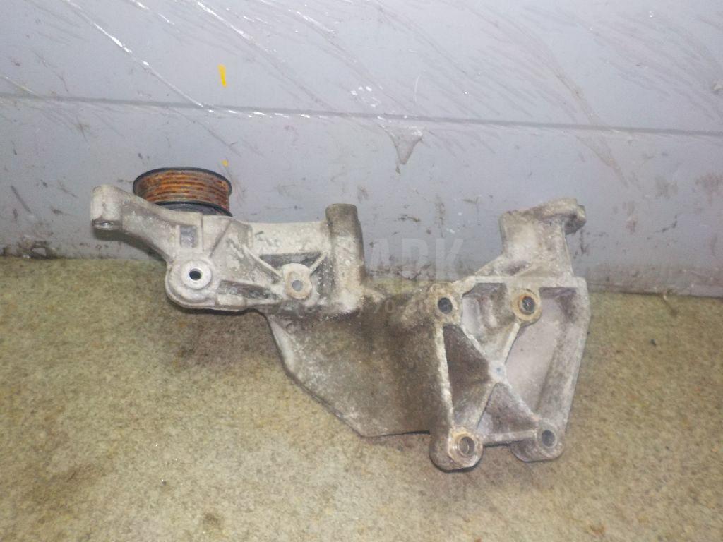 Кронштейн кондиционера 252852F000 Hyundai-Kia