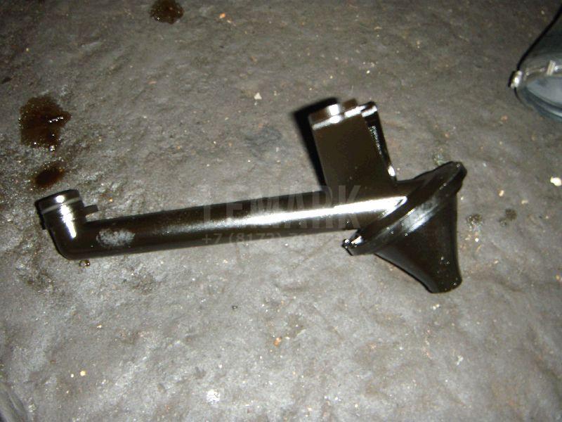 Маслозаборник 1072134 Ford