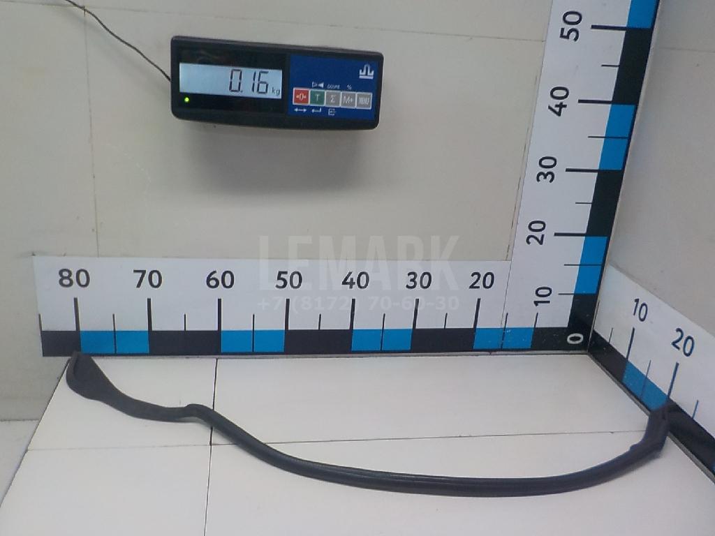 Уплотнитель двери