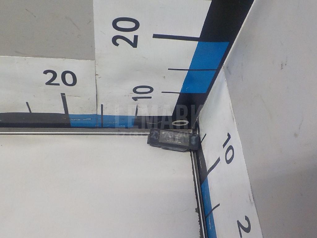 Фонарь подсветки номера