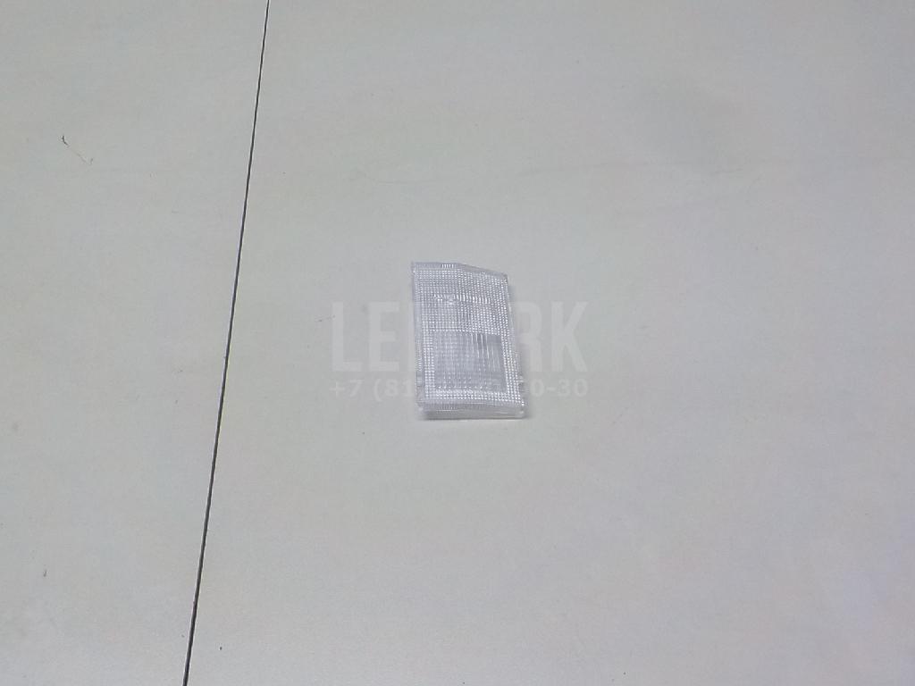 Стекло плафона салонного 8126560370 Toyota
