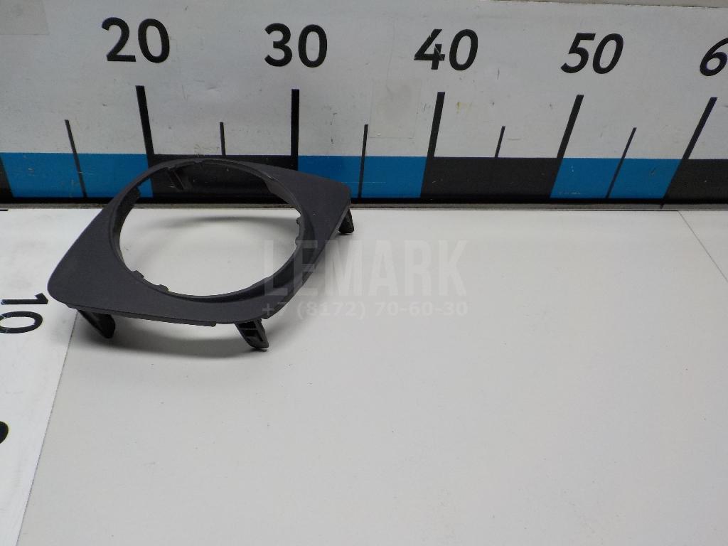 Заглушка бампера левая 5212842060 Toyota