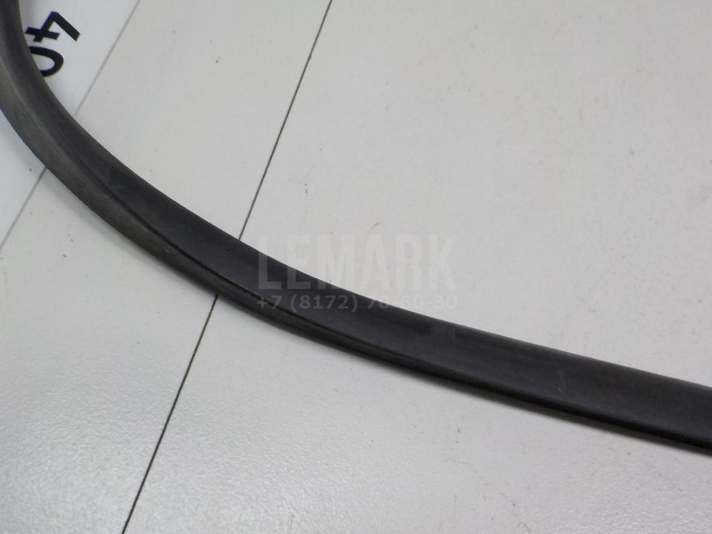 Уплотнитель (наружный) для  BMW 2-serie F45/F46 Tourer 2015-2022
