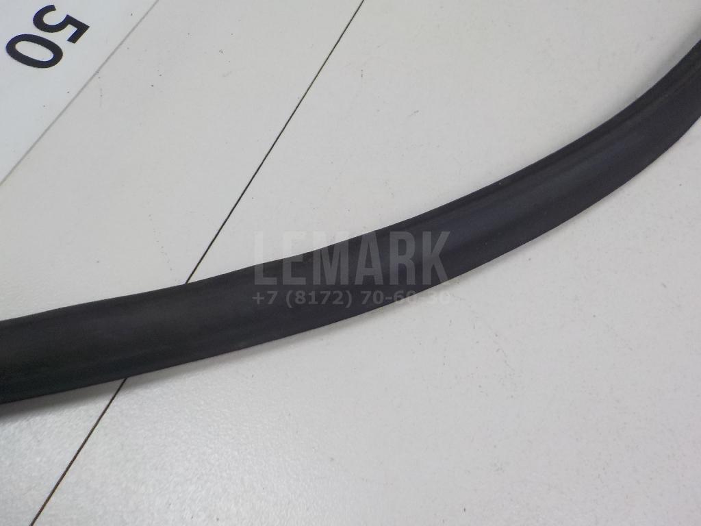 Уплотнитель (наружный) для  BMW 2-serie F45/F46 Tourer 2015-2022