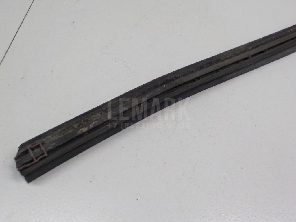 Уплотнитель (наружный) для  BMW 2-serie F45/F46 Tourer 2015-2022