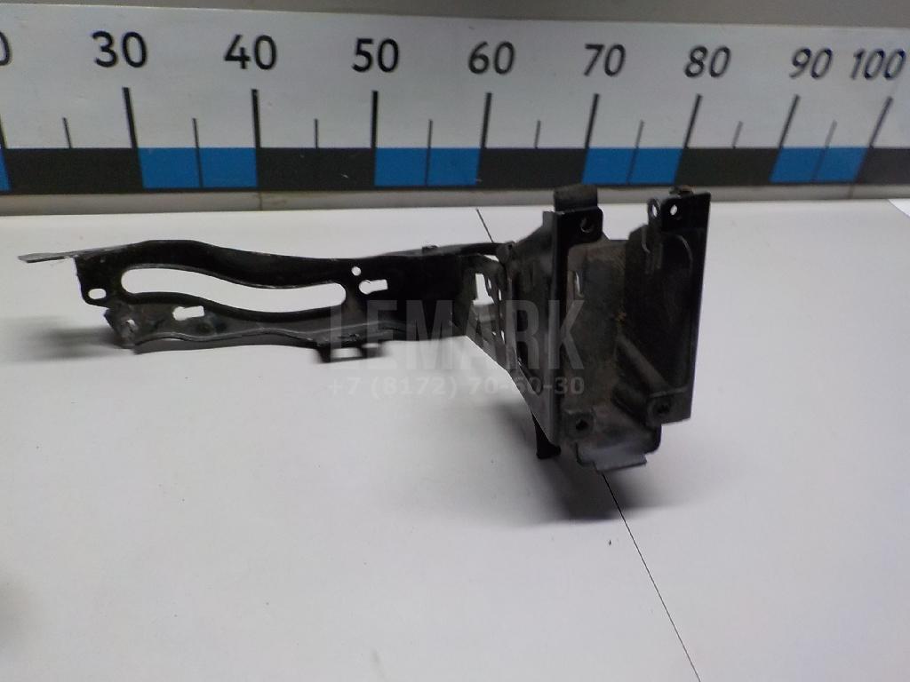 Кронштейн крепления фары для  BMW X3 E83 2004-2010