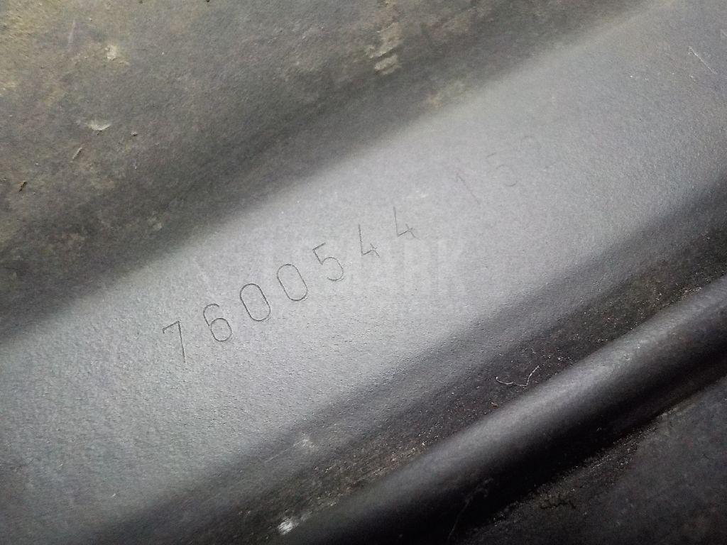 Уплотнитель (наружный) для  Cadillac BLS 2006-2010