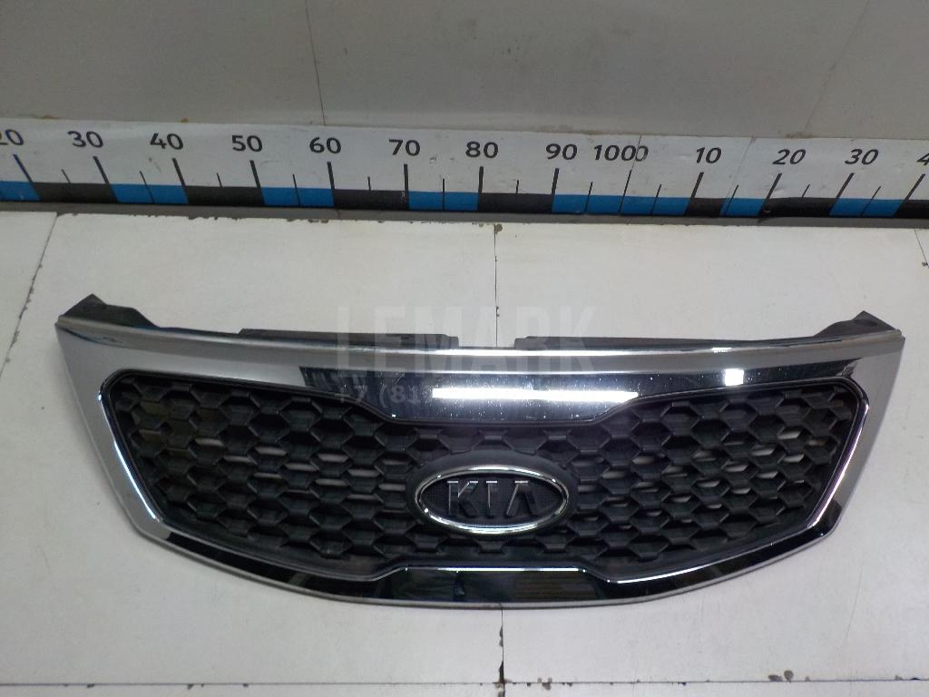 Решетка радиатора 863501U000 Hyundai-Kia