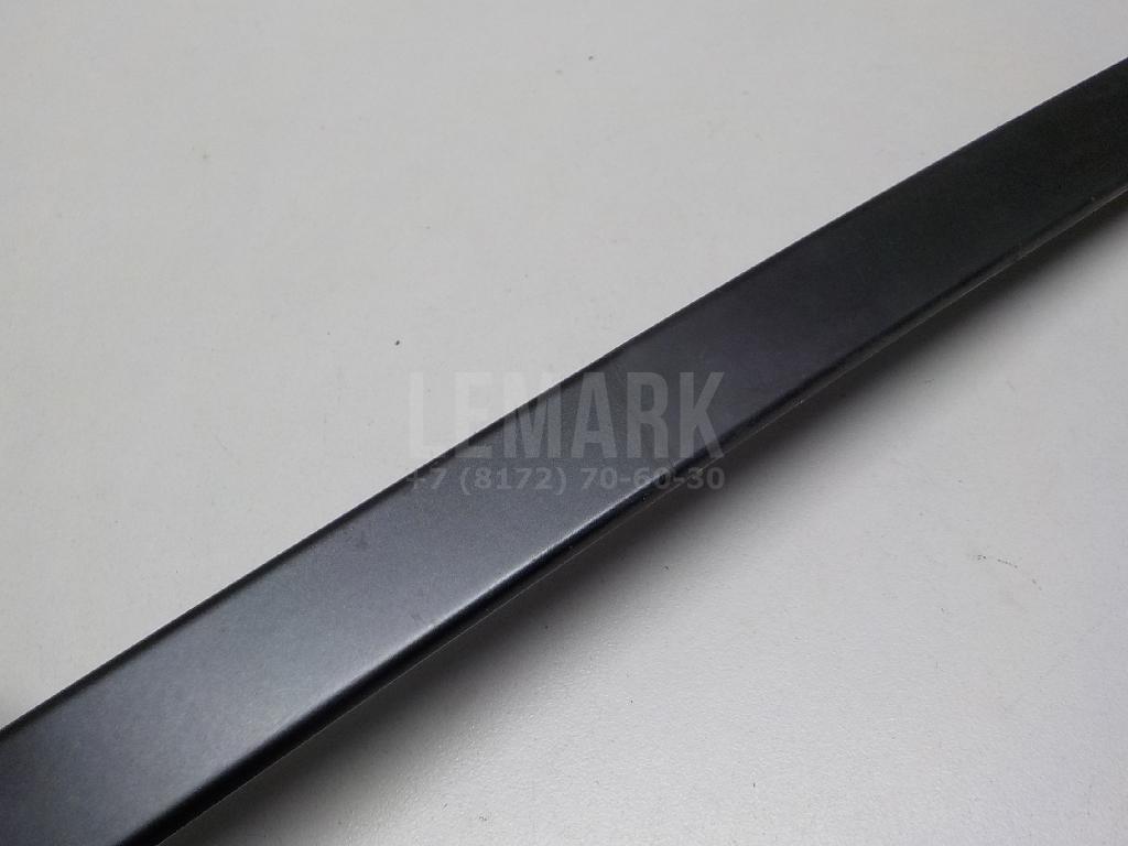 Направляющая стекла двери для  BMW 3-serie F30/F31/F80 2011-2020