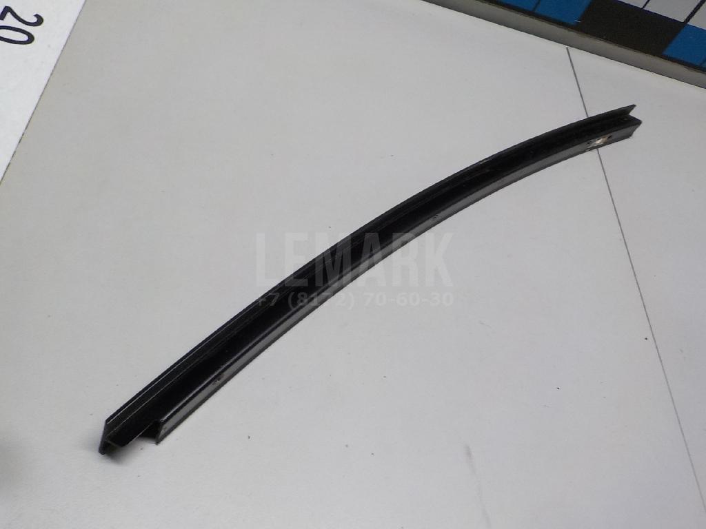 Направляющая стекла двери для  BMW 3-serie F30/F31/F80 2011-2020