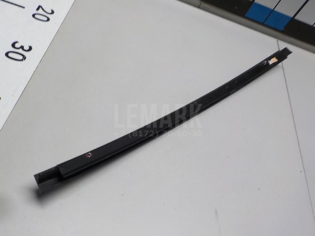 Направляющая стекла двери для  BMW 3-serie F30/F31/F80 2011-2020