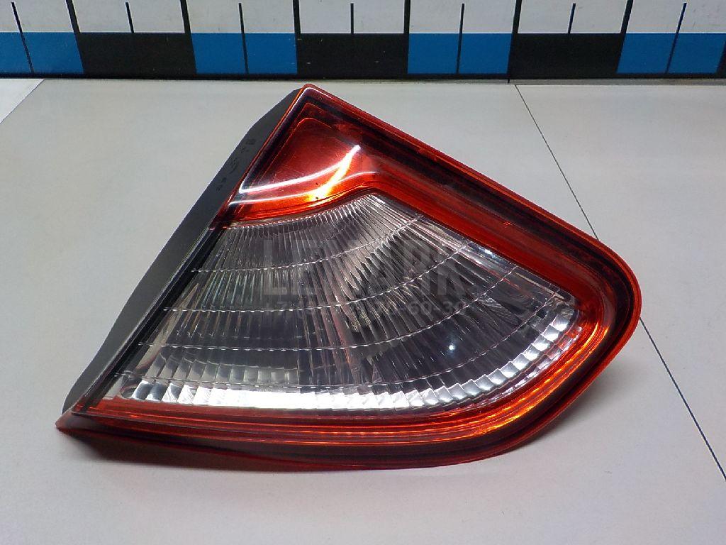 Фонарь задний внутренний правый 26554BR01A Nissan