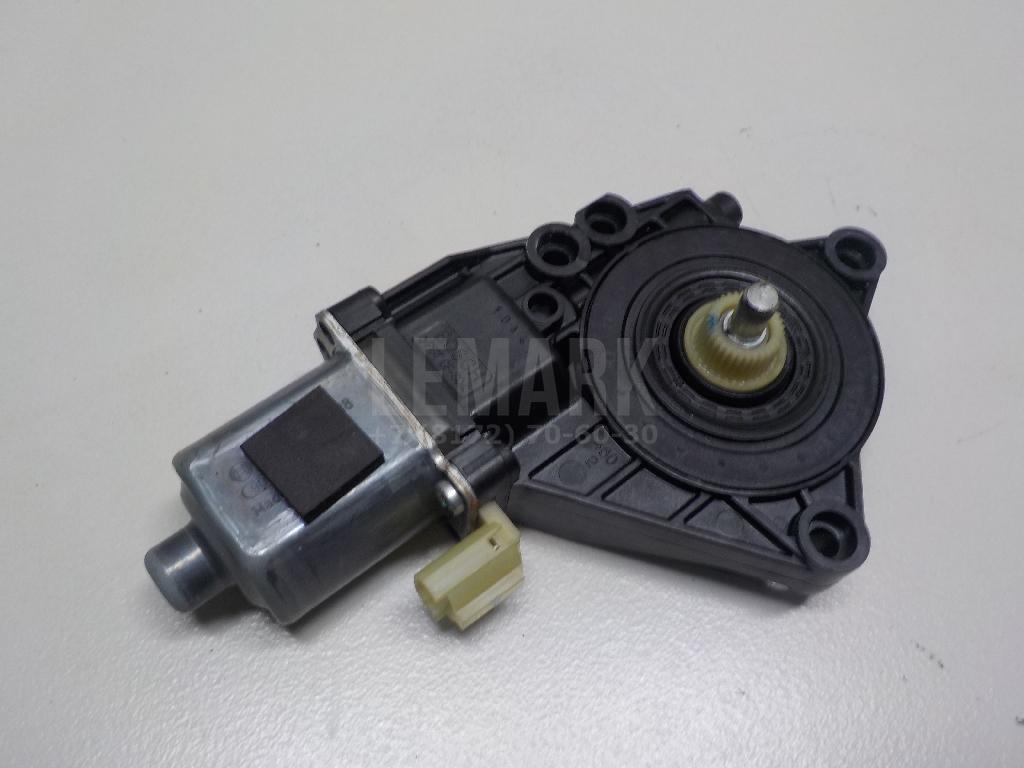 Моторчик стеклоподъемника 834601U000 Hyundai-Kia