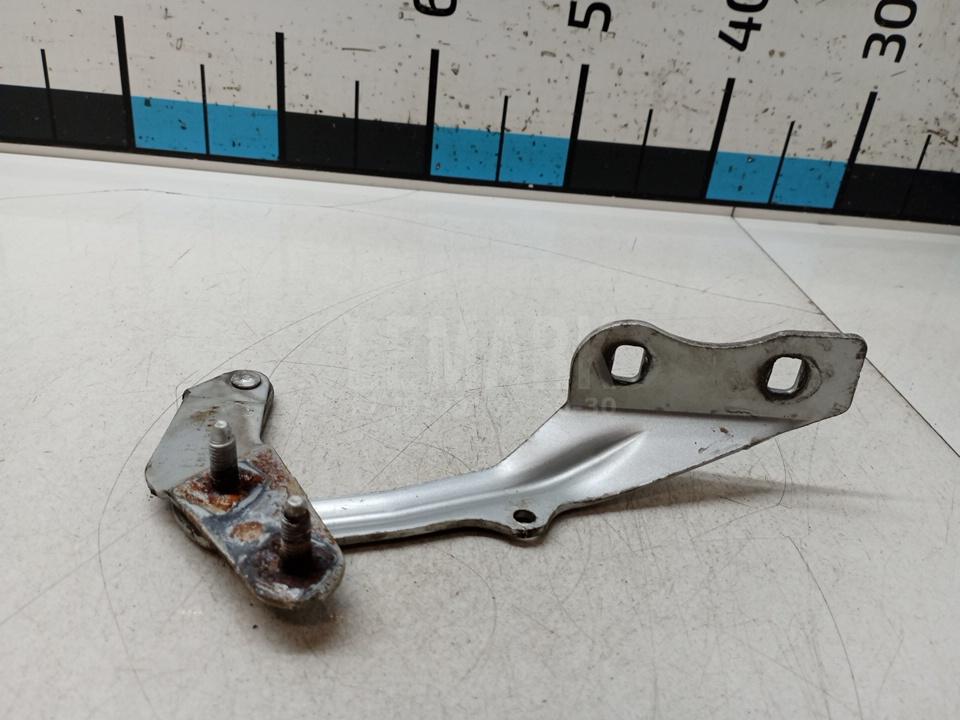 Петля капота левая 1595456 Ford