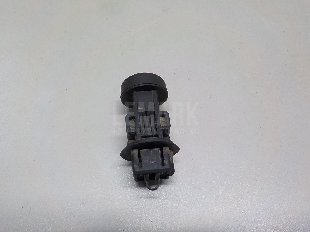 Отбойник капота 65822BR00A Nissan