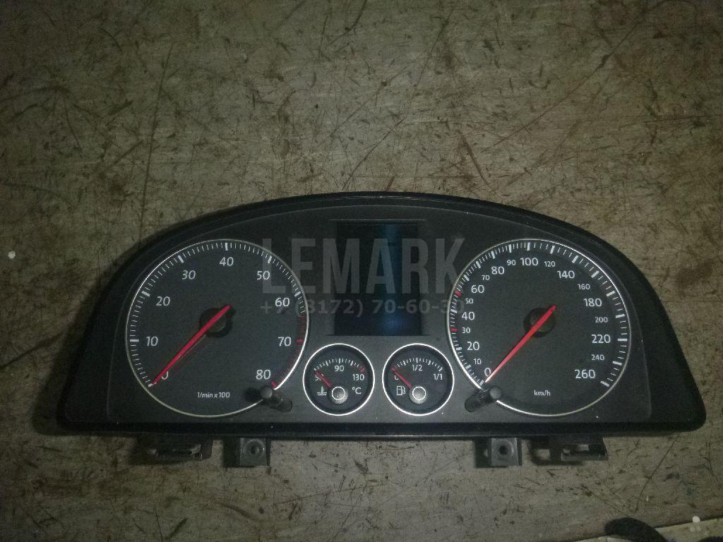 Панель приборов