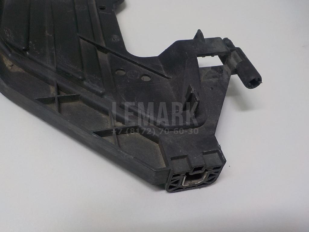 Кронштейн крепления фары для  BMW 3-serie E90/E91 2005-2012