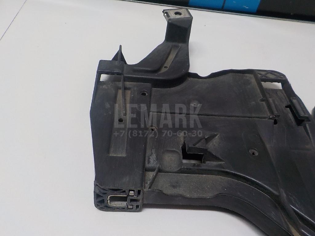 Кронштейн крепления фары для  BMW 3-serie E90/E91 2005-2012