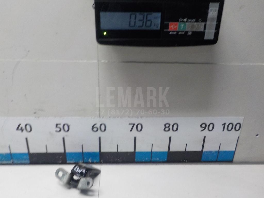 Петля двери задней левой нижняя 793502B020 Hyundai-Kia
