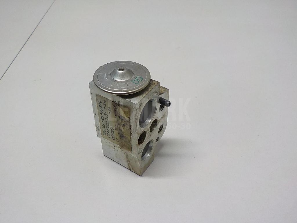 Клапан кондиционера 1K0820679 VAG