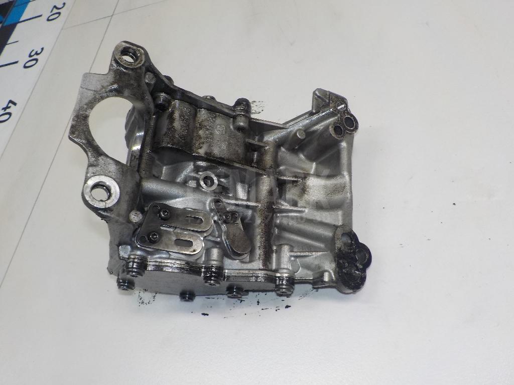 Насос масляный для  Audi V8 1988-1994