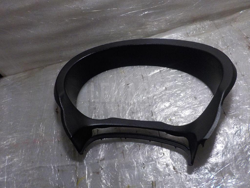 Накладка декоративная 68240JG40A Nissan