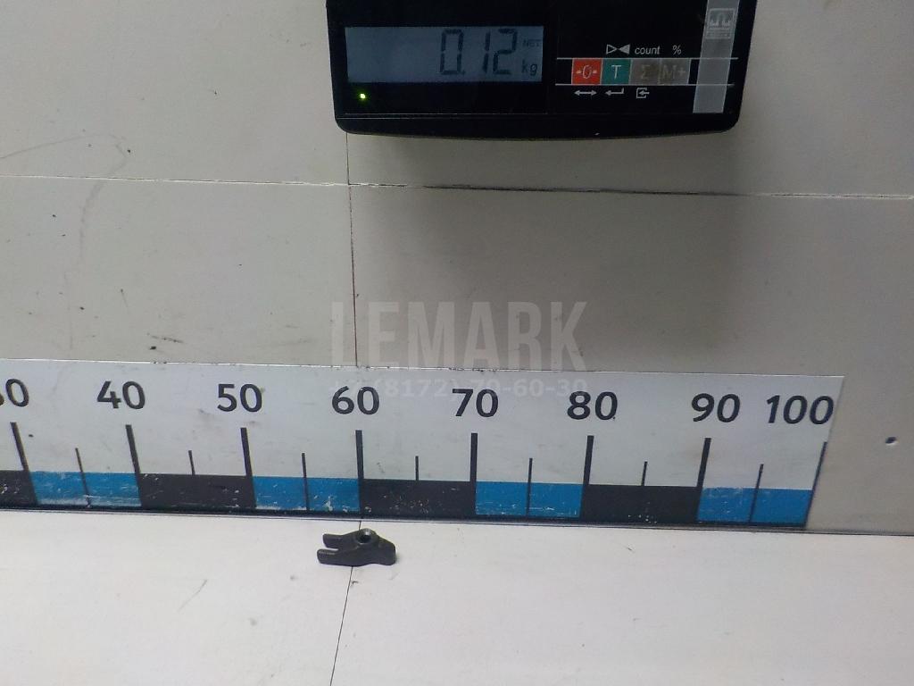 Кронштейн форсунки 338142F600 Hyundai-Kia