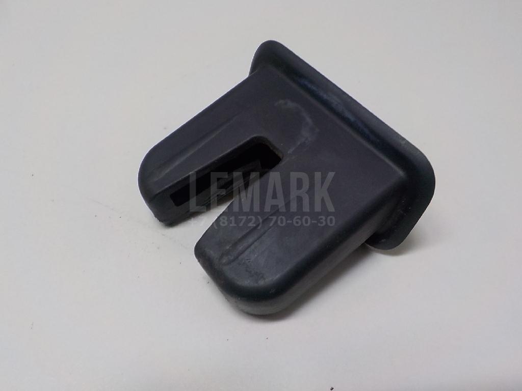 Кожух замка багажника для  Astra