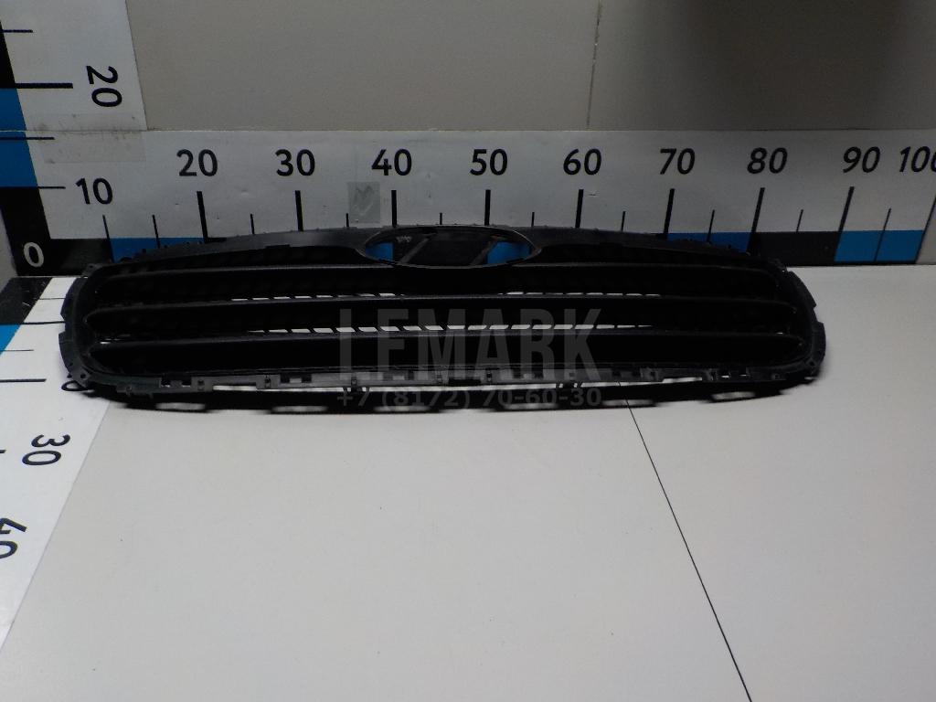 Решетка радиатора 865612B710 Hyundai-Kia