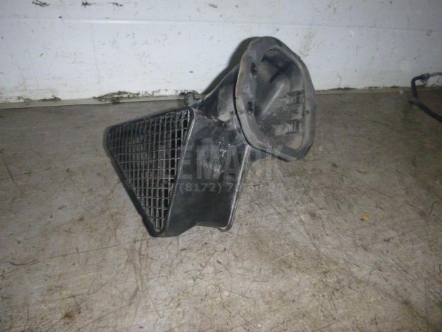 Воздухозаборник (внутри) 7L0819049 VAG