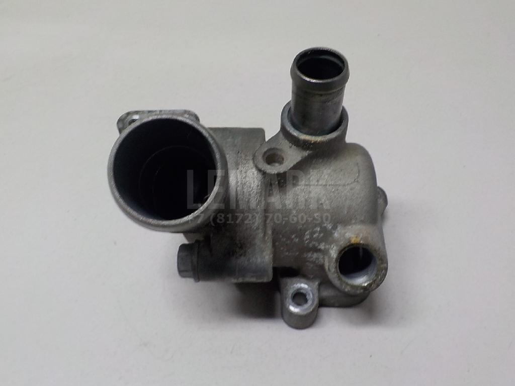 Корпус термостата 256102A720 Hyundai-Kia