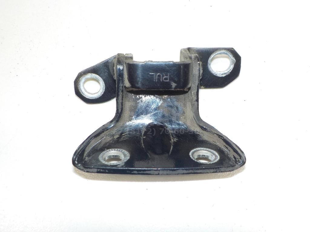 Петля двери задней левой верхняя 794102D000 Hyundai-Kia