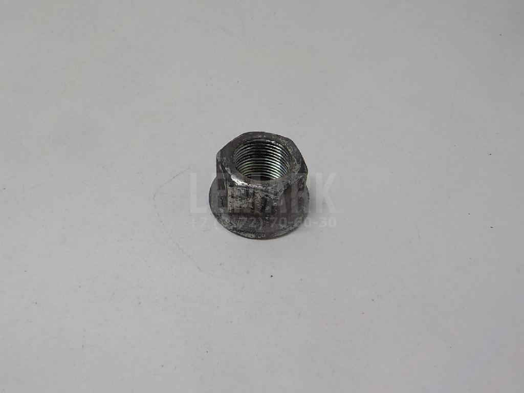 Гайка передней ступицы 402624M400 Nissan