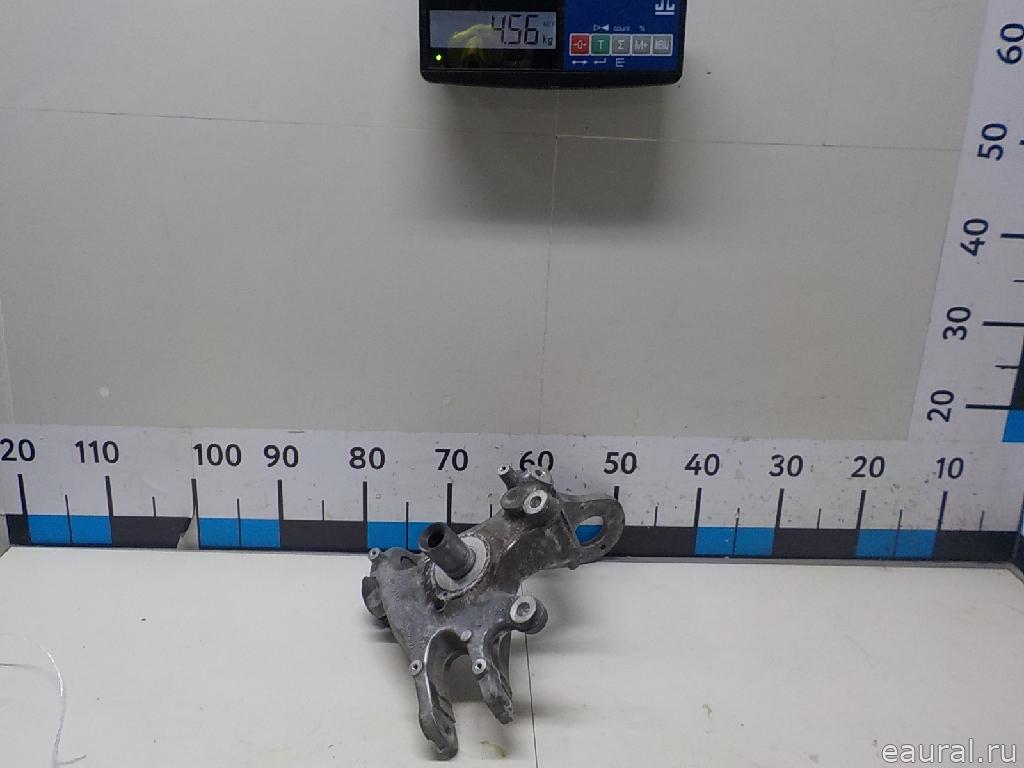 Кулак поворотный задний левый