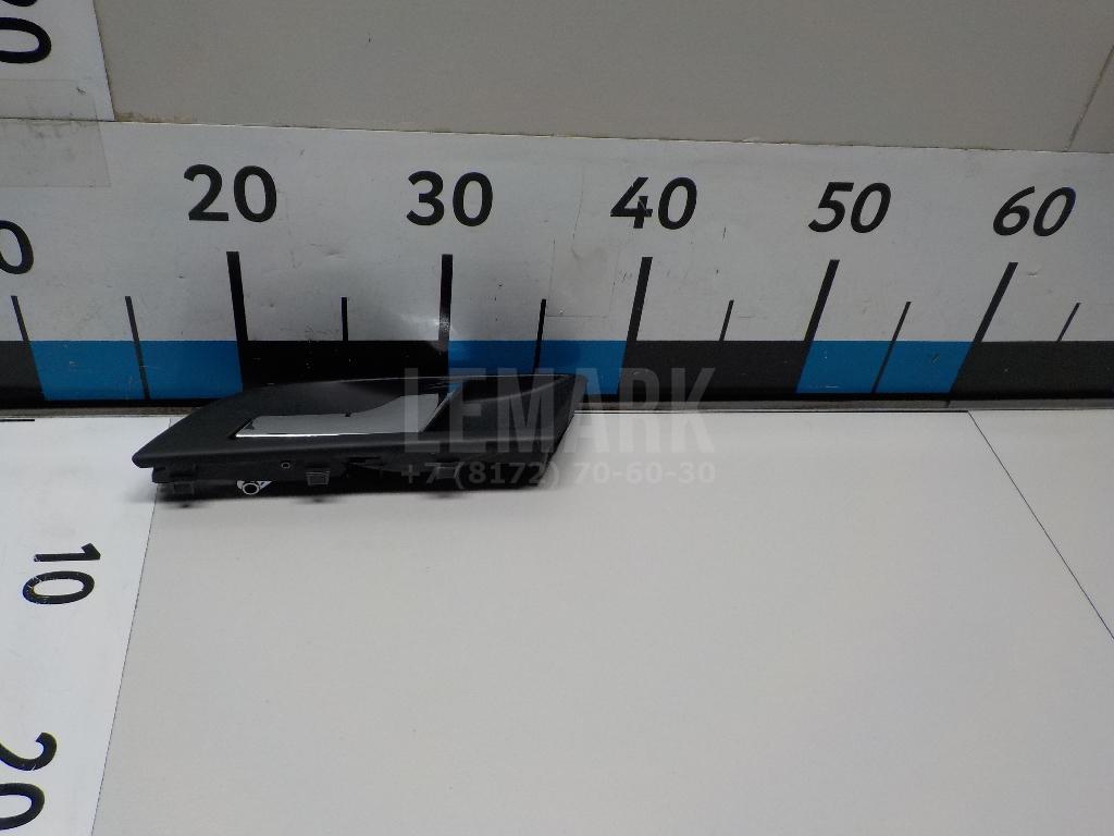 Ручка двери задней внутренняя левая 3T0839221RYP VAG