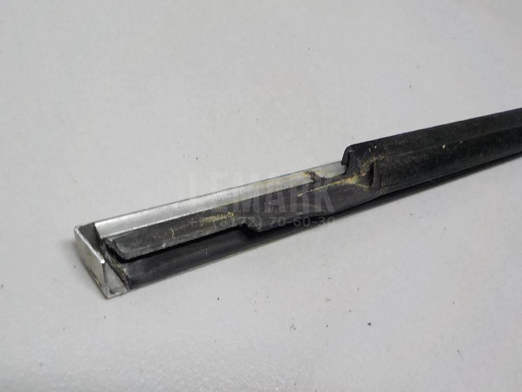 Накладка стекла переднего левого для  BMW 7-serie F01/F02 2008-2015