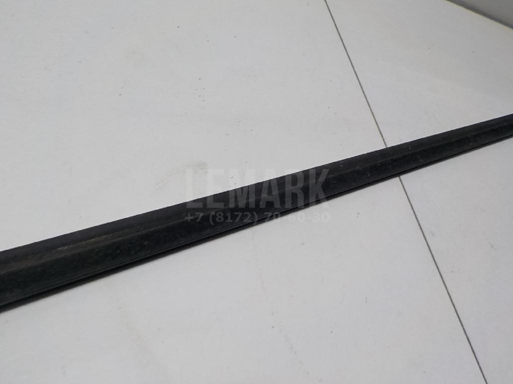 Накладка стекла переднего левого для  BMW 7-serie F01/F02 2008-2015