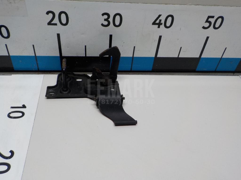 Крючок капота 3T0823480B VAG