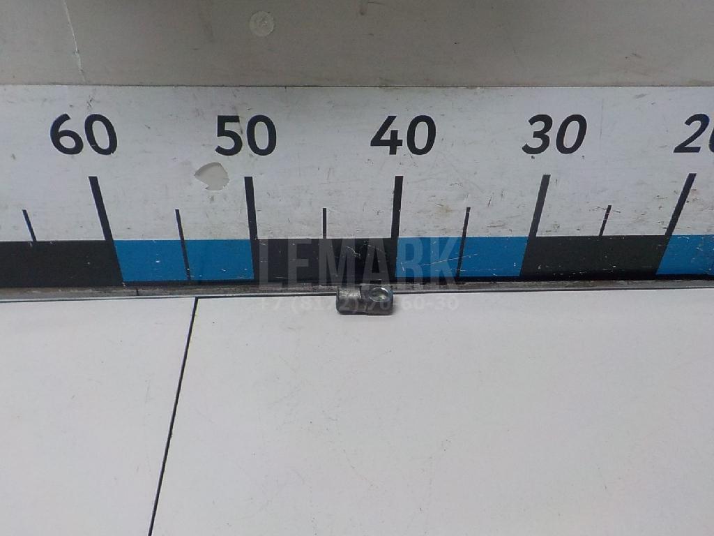 Штуцер тормозной трубки 587232W900 Hyundai-Kia