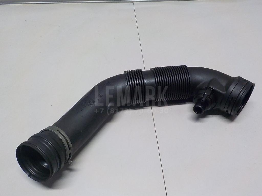 Патрубок воздушного фильтра 1K0129684AE VAG