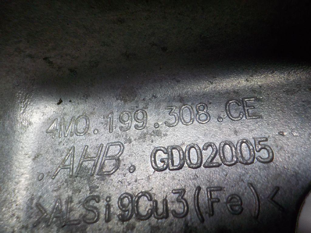 Кронштейн двигателя правый для  Audi TT(8N) 1998-2006