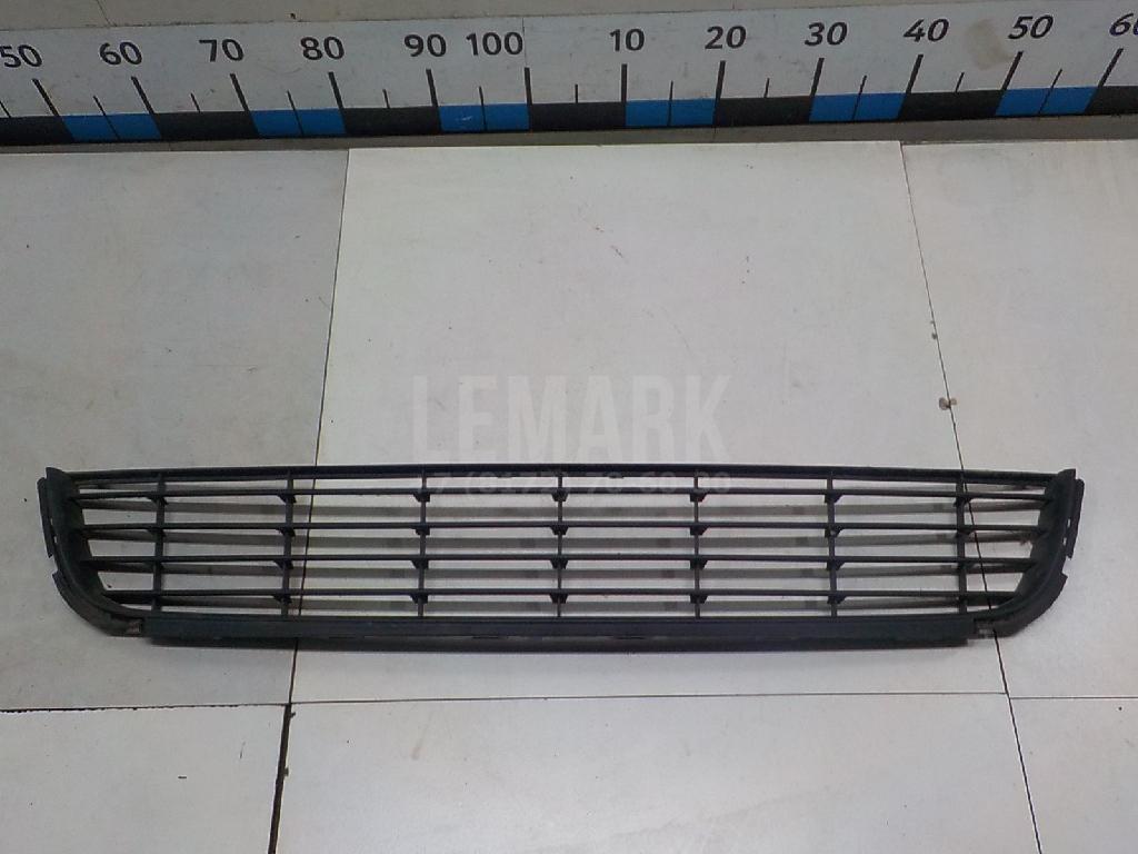 Решетка в бампер 5K0853677A9B9 VAG