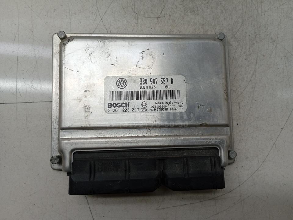 Блок управления двигателем 3B0907557R VAG